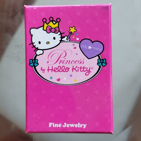 Brand new Hello Kitty Earring set - Picture 4 of 4